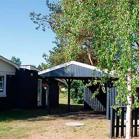 Siggi - 400m From The Sea By Interhome